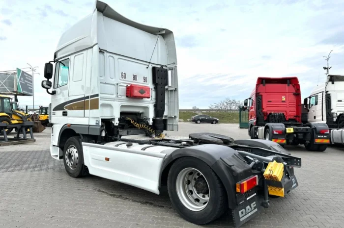 Euro 5 тягач DAF Xf 105.460 -2011 рік- фото № 15