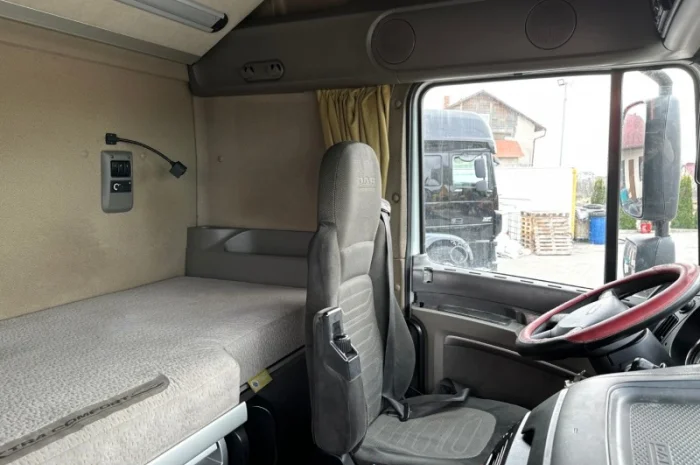 Euro 5 тягач DAF Xf 105.460 -2011 рік- фото № 10