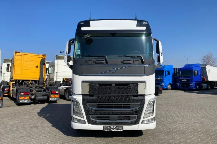 EURO 6 тягач VOLVO FH 460 - 2015 рік- фото № 17