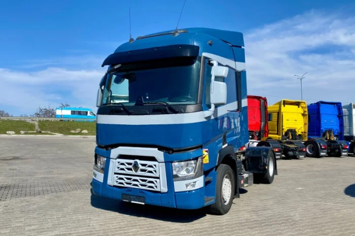 Тягач Renault Range T/T-Series - 2014 рік- фото № 1