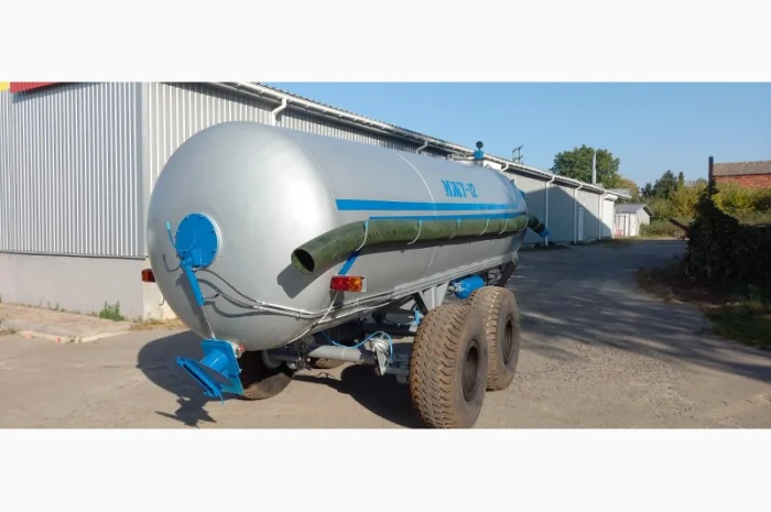 Бочка МЖТ 12 вакумна для навозу з розкидачем- фото № 3