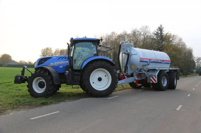 Бочка для внесения жидкого навоза Peecon- фото № 5