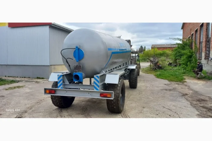 Бочка-причеп 12м3 для навозу та води- фото № 1