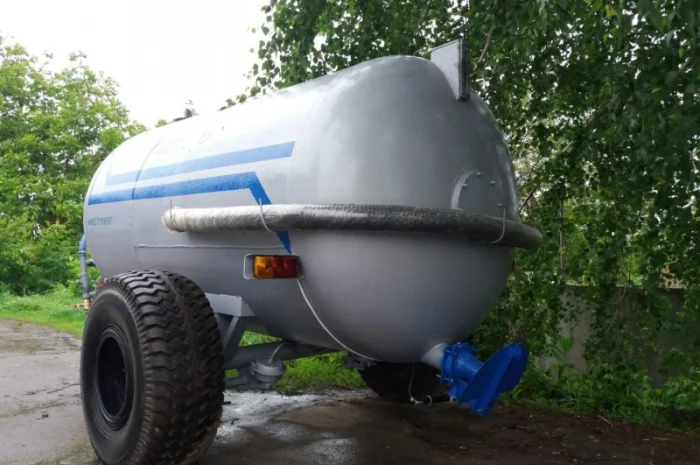 Бочка МЖТ-6 для навоза, воды или КАС собственного производства- фото № 2