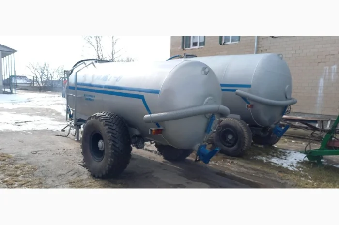 Бочка МЖТ-8 одноосна для води або вакумна з розкидачем- фото № 2