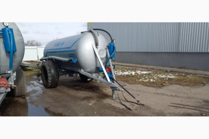 Бочка МЖТ-8 одноосна для води або вакумна з розкидачем- фото № 3