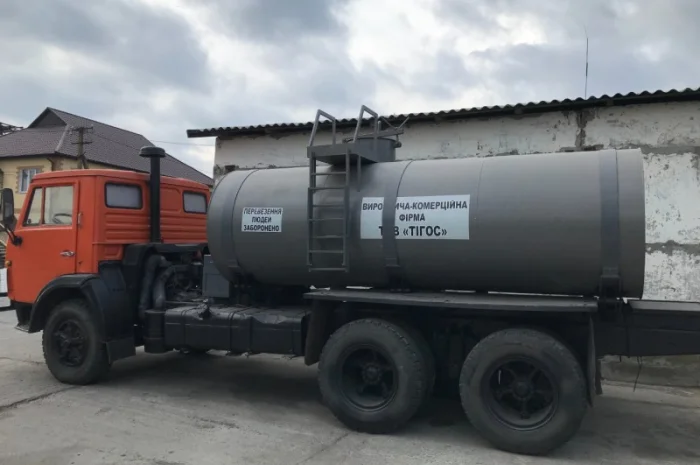 Цистерна для перевезення води 4, 6, 8, 10, 12 куб.м- фото № 4