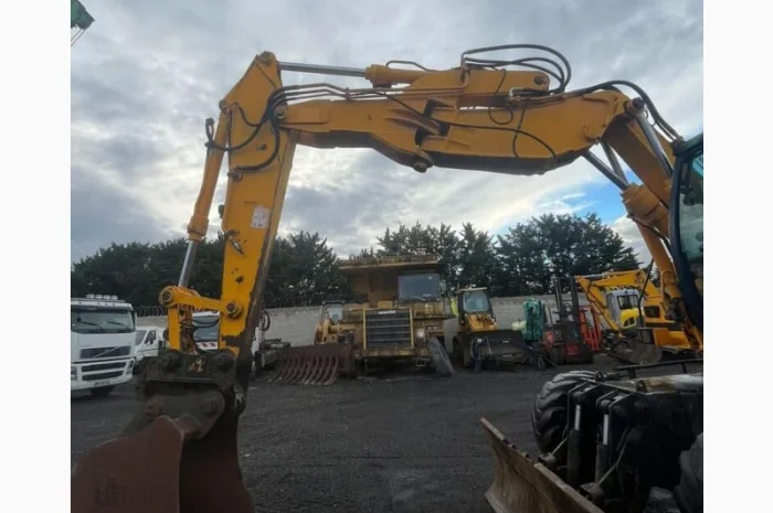 Колісний екскаватор JCB JS 160 W (2004)- фото № 4