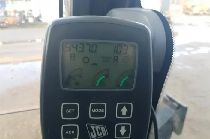 Колісний екскаватор JCB JS 160 W (2008)- фото № 7