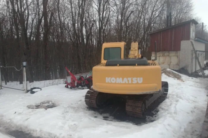 Продам екскаватор гусеничний Komatsu PC 160- фото № 3