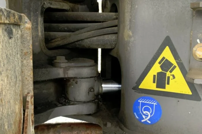 Экскаватор-погрузчик Mecalac 12 MXT- фото № 4