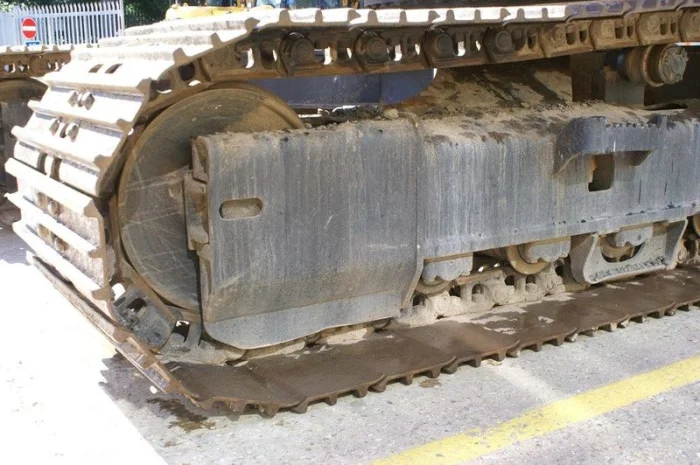 Продам гусеничный экскаватор JCB JS220LC- фото № 7