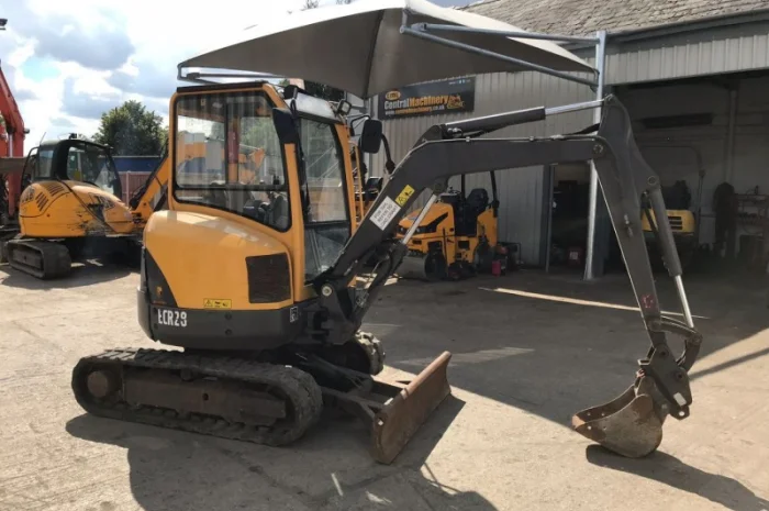 Мини экскаватор VOLVO ECR 28- фото № 3