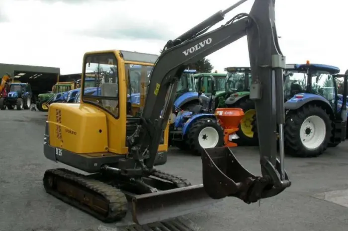 Мини экскаватор VOLVO EC 35 в Украине- фото № 1