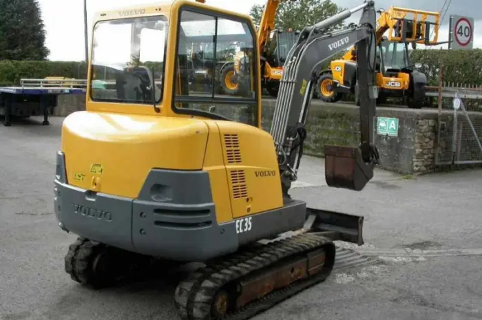 Мини экскаватор VOLVO EC 35 в Украине- фото № 5