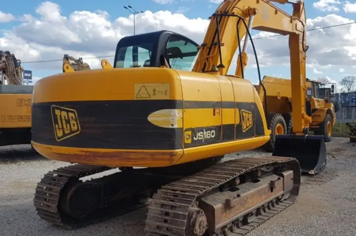 Гусеничный экскаватор JCB JS160- фото № 5