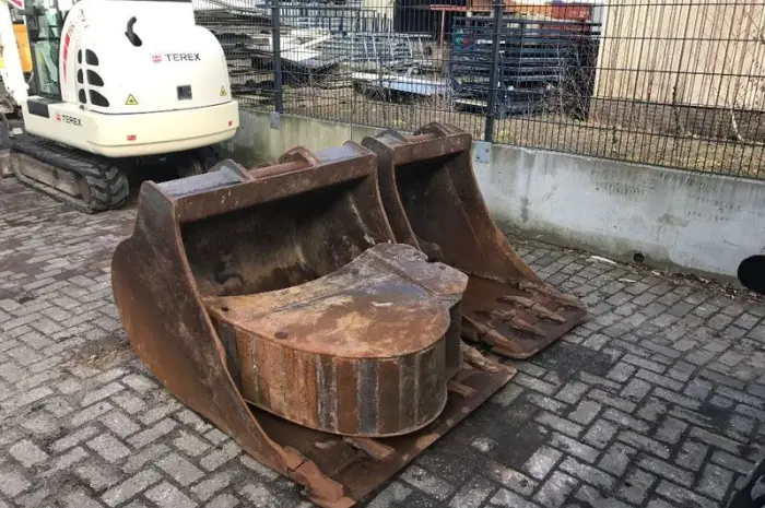 Колесный экскаватор Hitachi Zaxis 140 W- фото № 3