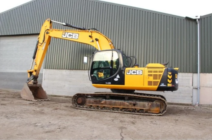 Предлагаем Гусеничный Экскаватор JCB JS220LC- фото № 4