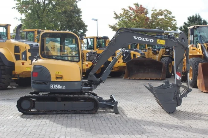Мини-экскаватор Volvo ECR 58- фото № 2