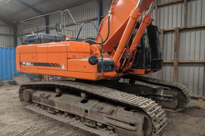 Гусеничный экскаватор Doosan DX 380 LC. Строительная техника в Украине- фото № 13