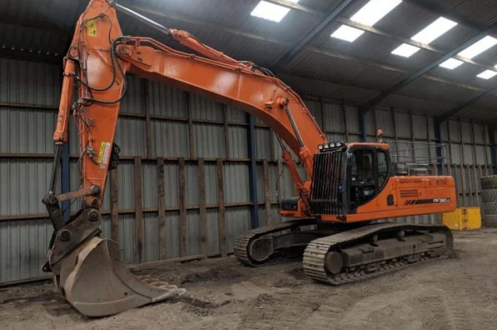 Гусеничный экскаватор Doosan DX 380 LC. Строительная техника в Украине- фото № 7