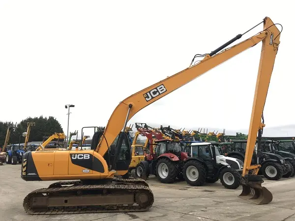 Гусеничный экскаватор JCB JS220LC Long Reach Digger- фото № 1
