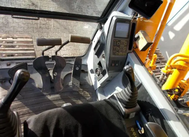 Гусеничный экскаватор Hyundai Robex 290LC-7 A- фото № 8