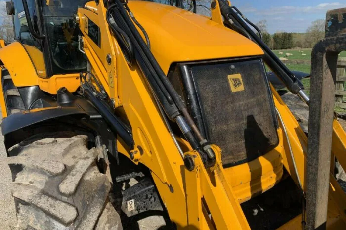 Экскаватор погрузчик JCB 3CX Contractor. Максимальная комплектация- фото № 4