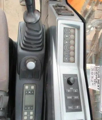 Гусеничный экскаватор Hyundai R210LC-9- фото № 7