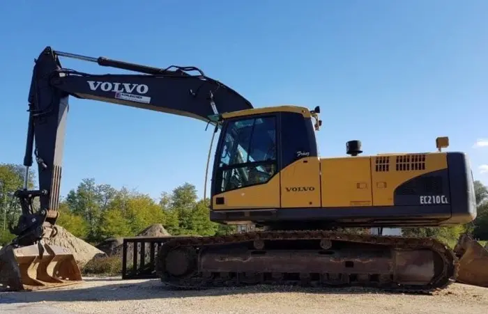 Продажа Гусеничного экскаватора Volvo EC210CL- фото № 1