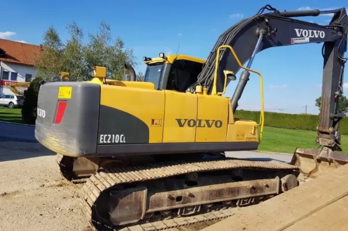 Продажа Гусеничного экскаватора Volvo EC210CL- фото № 4