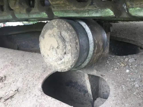Гусеничный экскаватор Volvo EC 210LC- фото № 3