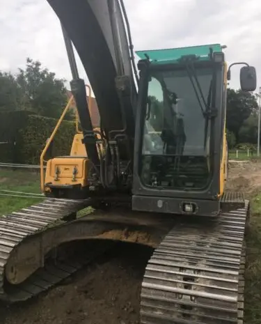 Гусеничный экскаватор Volvo EC 210LC- фото № 7