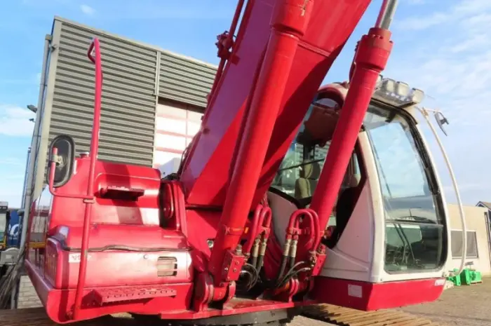 Гусеничный экскаватор Hitachi ZX 350LC-3 2010 года- фото № 3