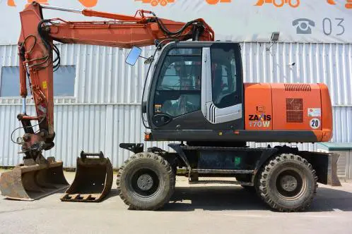 Колесный экскаватор Hitachi ZX170W-3 2009 года- фото № 1