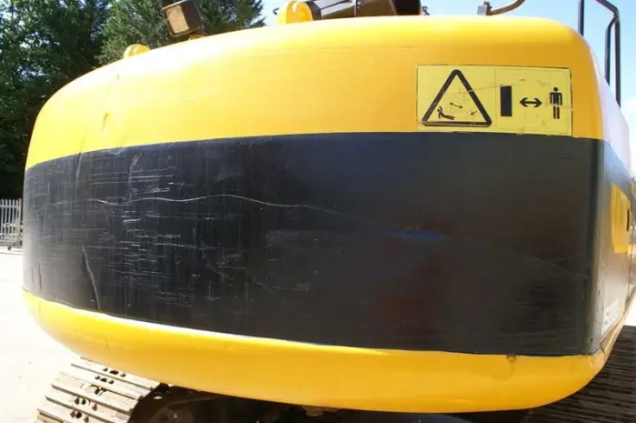 Гусеничный экскаватор JCB JS220LC по доступной цене- фото № 6