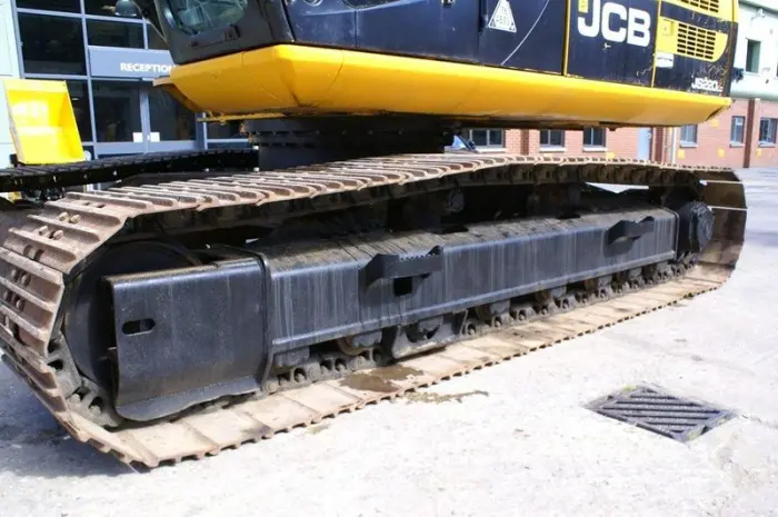 Гусеничный экскаватор JCB JS220LC по доступной цене- фото № 8