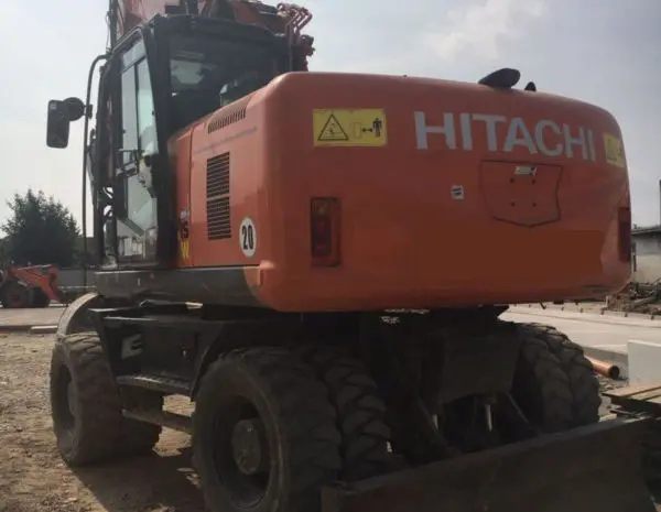 Колесный экскаватор Hitachi ZX170W-3- фото № 2