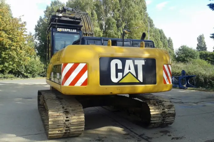 Гусеничный экскаватор CAT 324D- фото № 3