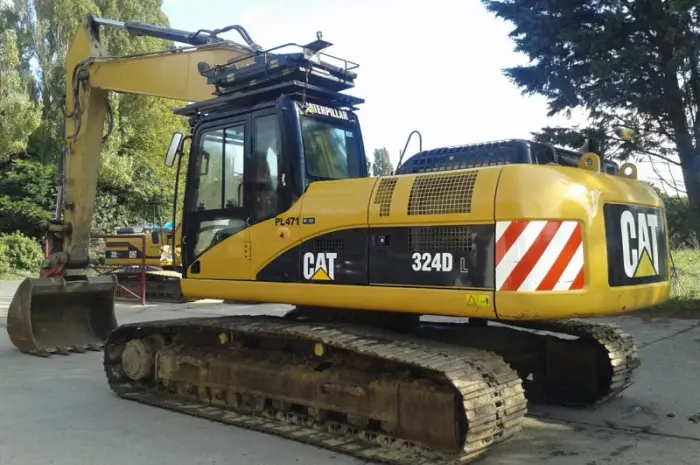 Гусеничный экскаватор CAT 324D- фото № 6