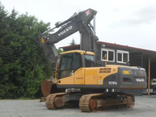 Гусеничный экскаватор Volvo EC 210 CNL- фото № 7