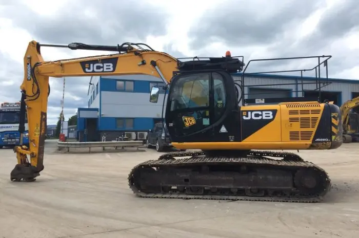 Гусеничный экскаватор JCB JS220LC 2013 г.в- фото № 1