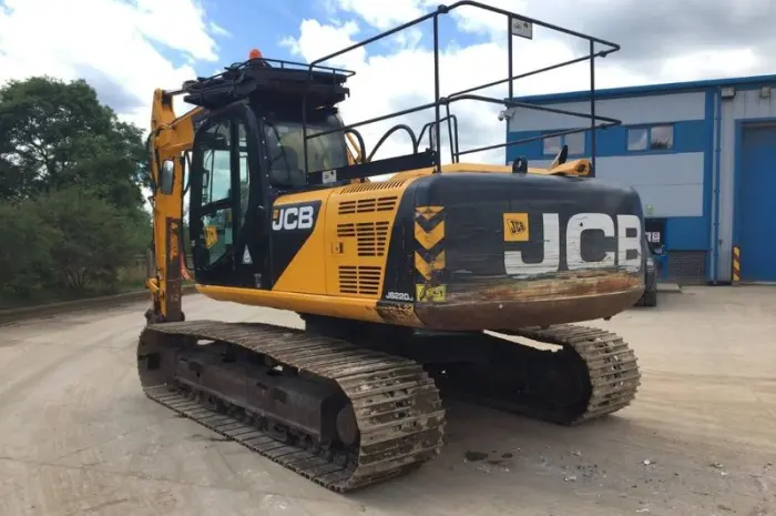 Гусеничный экскаватор JCB JS220LC 2013 г.в- фото № 5