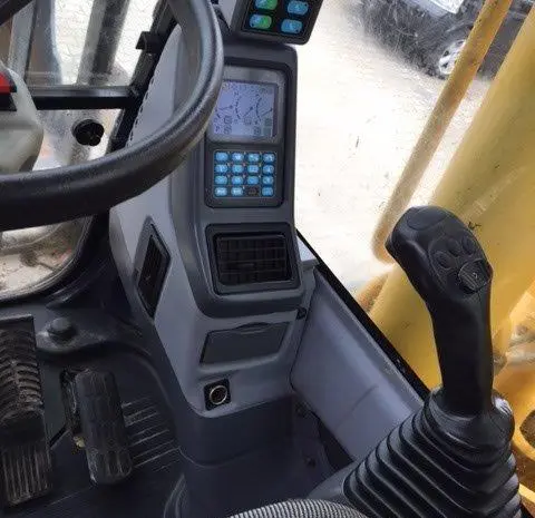 Колесный экскаватор Komatsu PW200- фото № 5