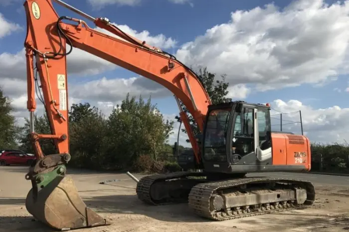 Гусеничный Экскаватор Hitachi ZX210LC-3 2012 г.в- фото № 1