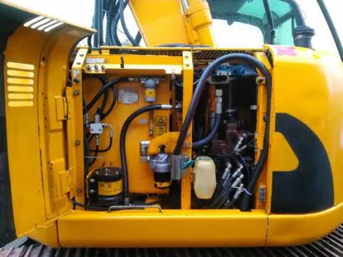Гусеничный Экскаватор JCB JS140- фото № 11