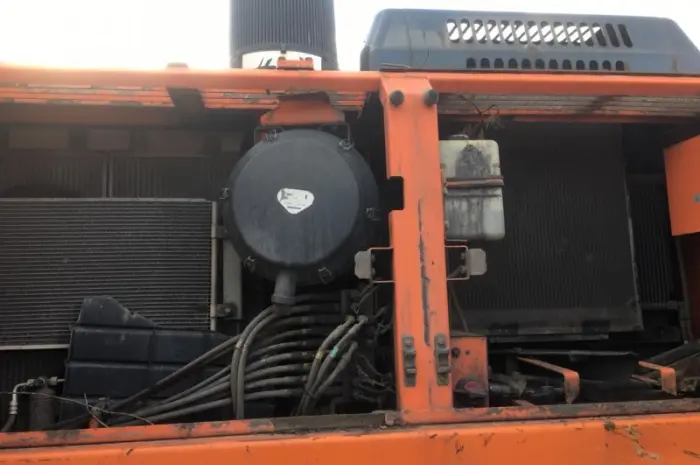Гусеничный экскаватор DOOSAN DX 380LC-3 2013 года- фото № 2