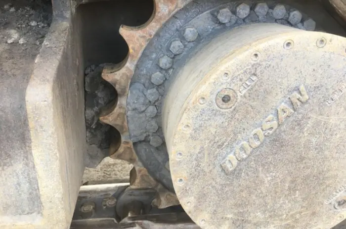 Гусеничный экскаватор DOOSAN DX 380LC-3 2013 года- фото № 10