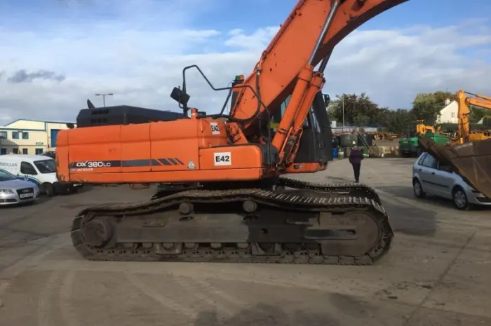 Гусеничный экскаватор DOOSAN DX 380LC-3 2013 года- фото № 13