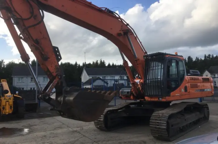 Гусеничный экскаватор DOOSAN DX 380LC-3 2013 года- фото № 12
